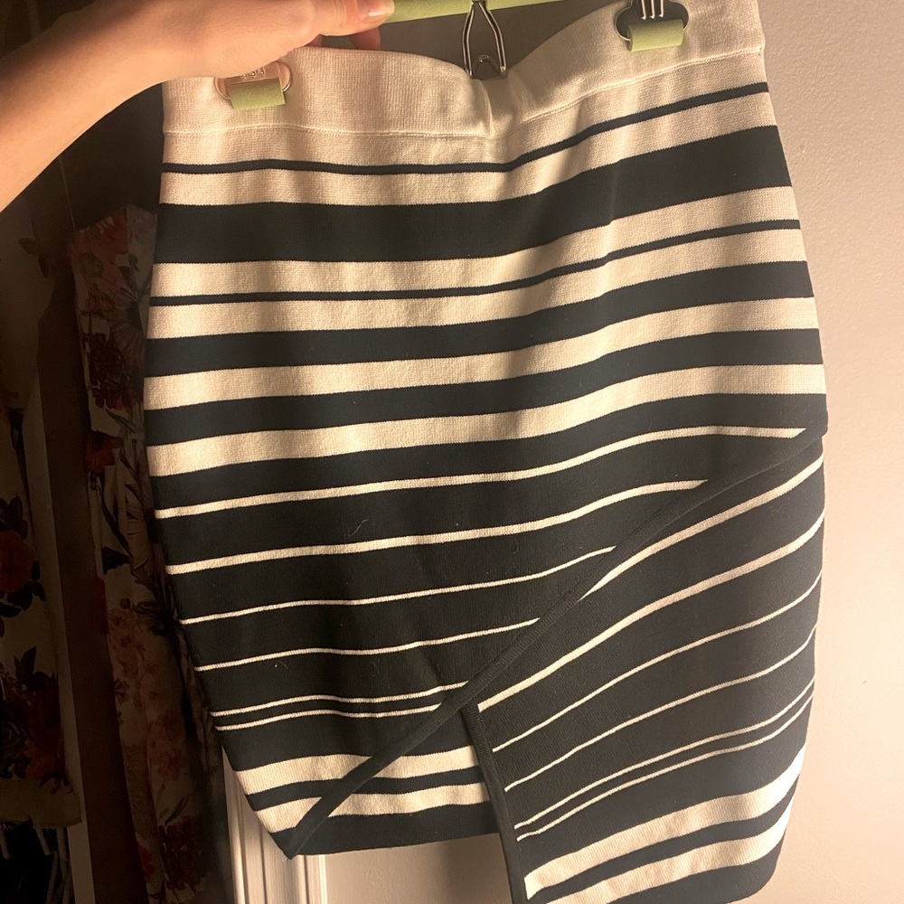 Knit asymmetrical mini skirt